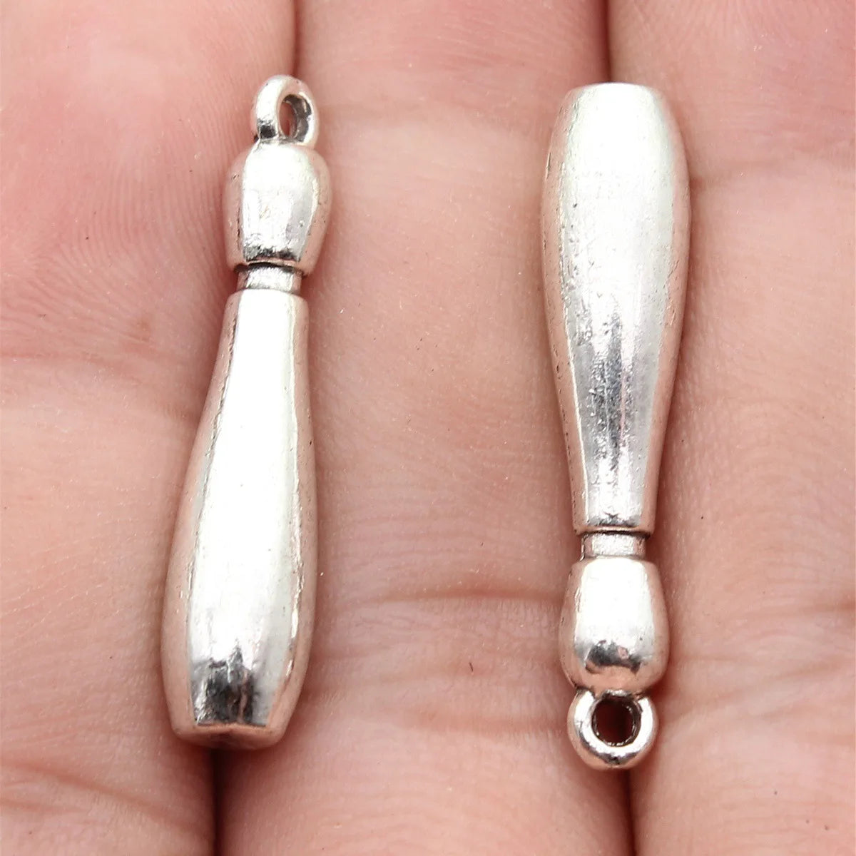 32x7mm 4.6g Antique Silver Zinc Alloy Bowling Pin Charm Pendant for DIY Necklace Bracelet Making