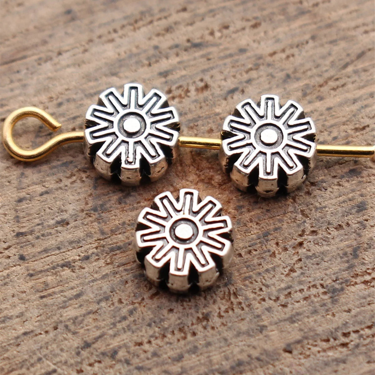 6x6x2.6mm 0.36g Antique Silver Zinc Alloy Gear Texture Spacer Beads Loose Metal Beads for DIY Bracelet Making