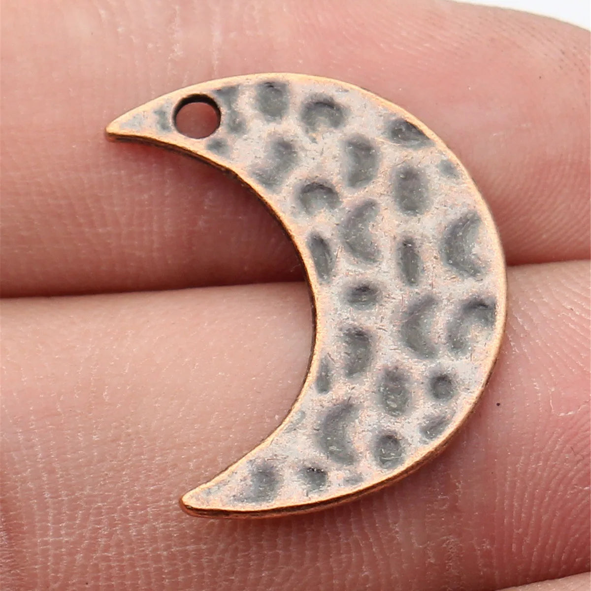 25x19mm 1.9g Multicolor Zinc Alloy Hammered Moon Charm Pendant for DIY Necklace Bracelet Jewelry Making