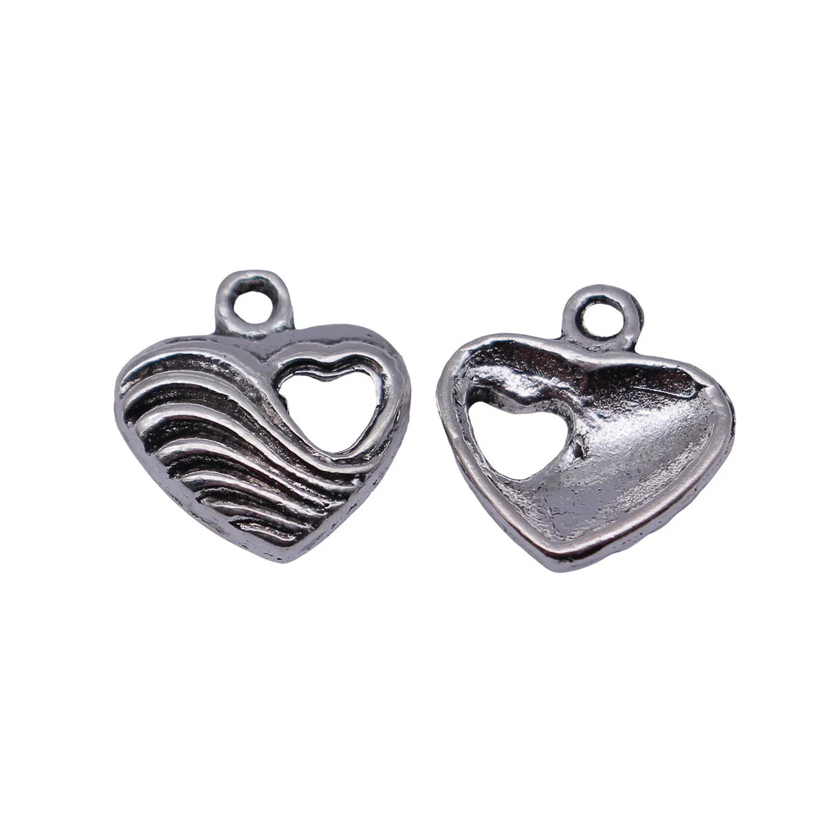 13x13mm 0.82g Antique Silver Tone Zinc Alloy Wavy Heart Charm Pendant for DIY Bracelet Making