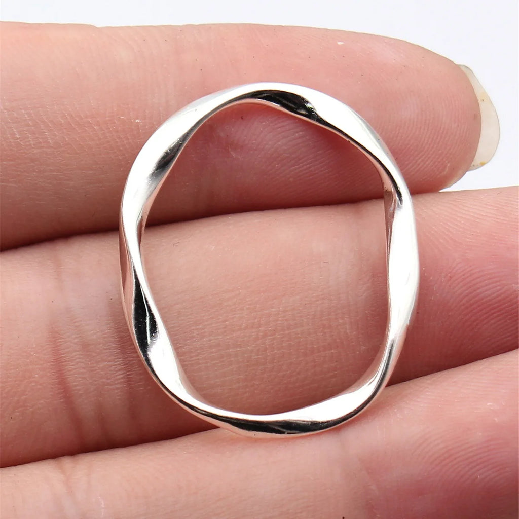 33x27mm 2g Multicolor Zinc Alloy Irregular Hollow Twisted Geometric Oval Ring Charm Pendant for DIY Jewelry