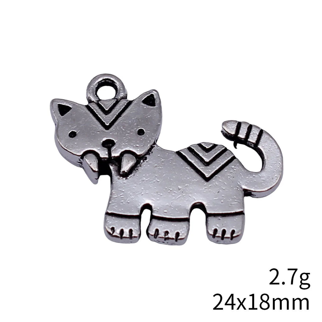 24x18mm 2.7g Antique Silver Zinc Alloy Fang Cat Charm Pendant for DIY Necklace Bracelet Making