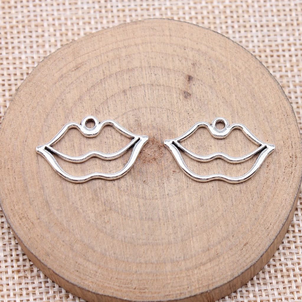 15x24mm 0.91g Antique Silver Zinc Alloy Lips Charm Pendant for DIY Necklace Bracelet Jewelry Making