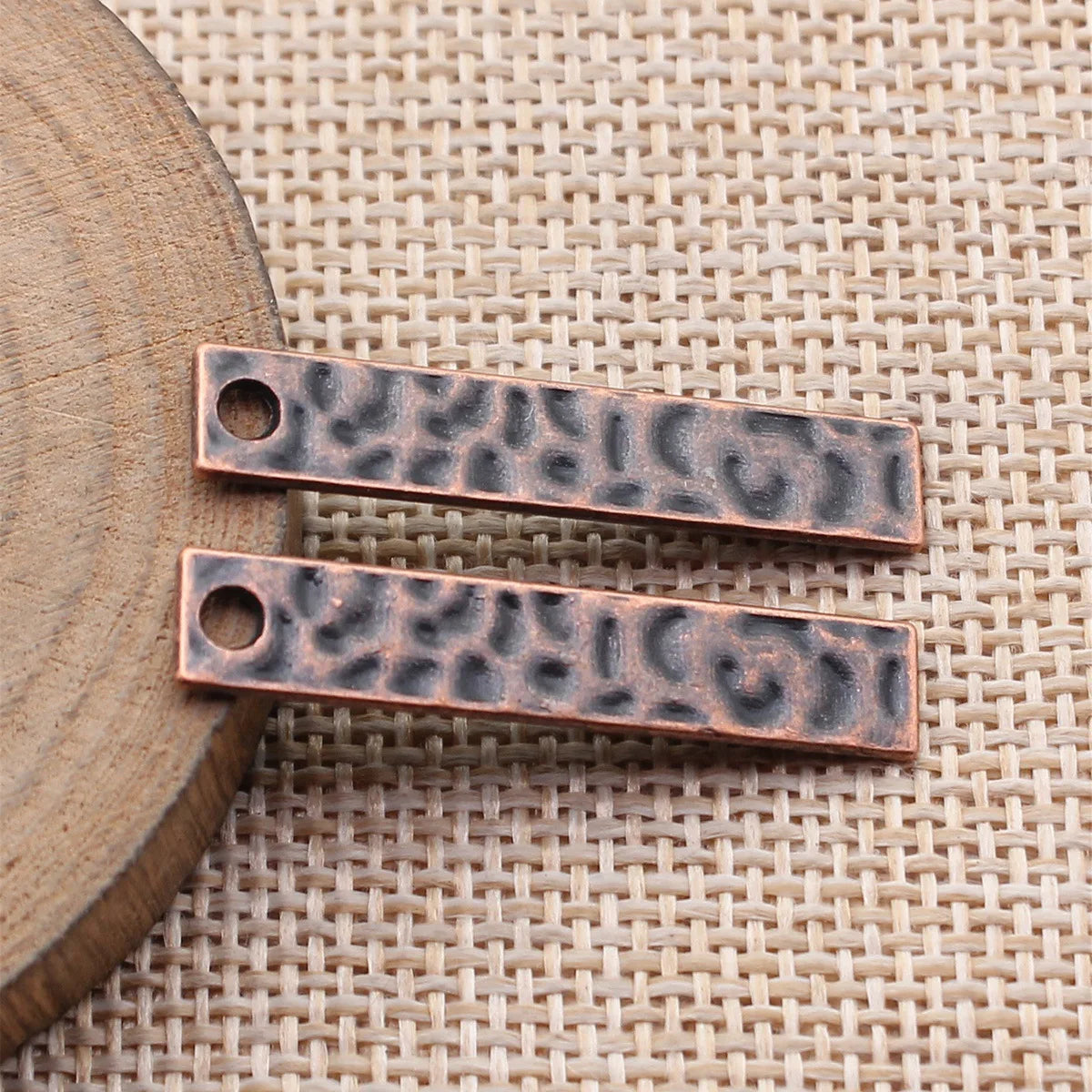 35x6.7mm 1.6g Multicolor Zinc Alloy Hammered Long Bar Charm Pendant for DIY Necklace Making