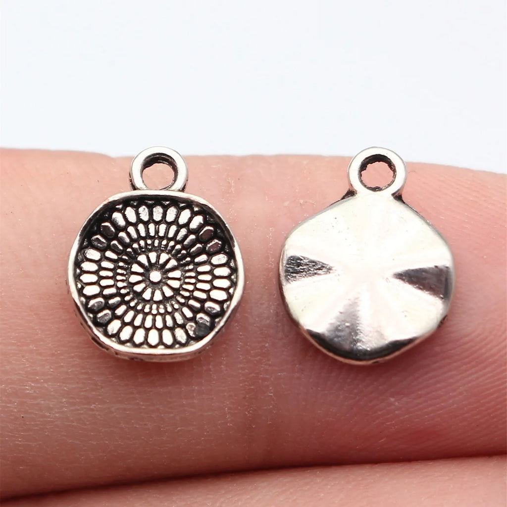 12x10mm 0.58g Antique Silver Zinc Alloy Irregular Patterned Round Disc Charm Pendant for Jewelry Making
