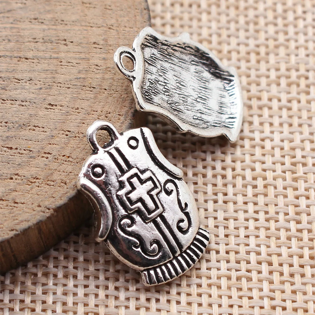 23x15mm 1.7g Antique Silver Zinc Alloy Armor Charm Pendant for DIY Necklace Bracelet Jewelry Making