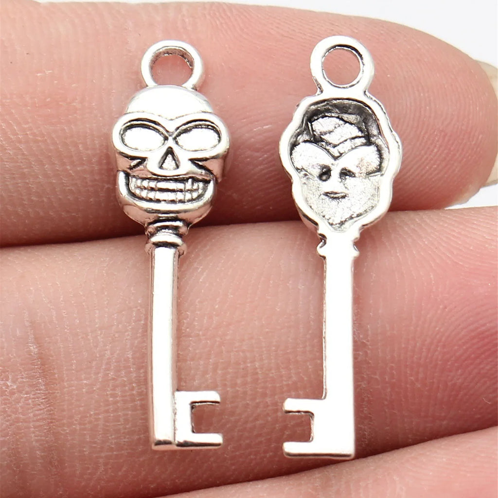 33x9.7mm 1.3g Multicolor Zinc Alloy Skull Head Key Charm Pendant for DIY Necklace Bracelet Making