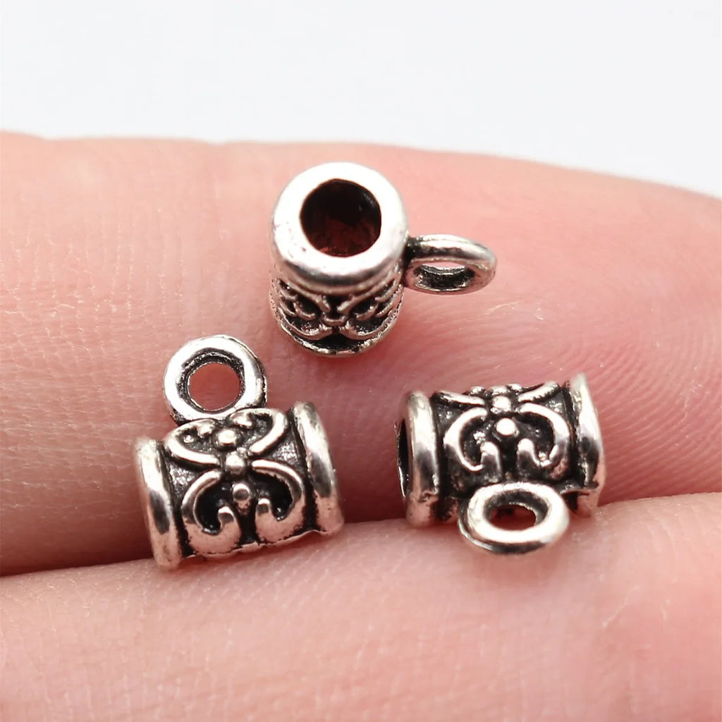 8.9x7.6x5.4mm 0.62g Antique Silver Zinc Alloy Carved Three-Hole Pendant Bail for DIY Jewelry Making