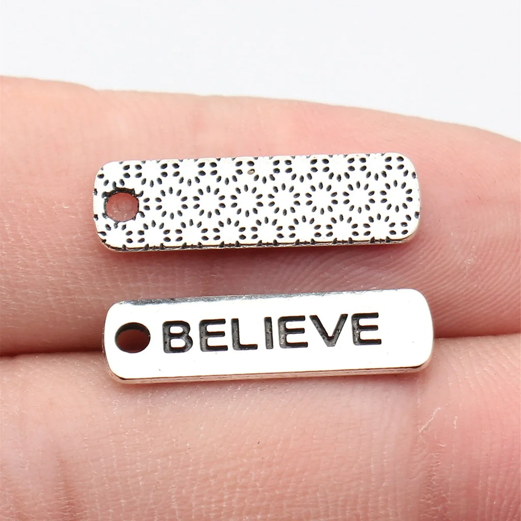 22x6.4mm 0.8g Antique Silver Zinc Alloy Believe Word Tag Charm Pendant for DIY Bracelet Necklace