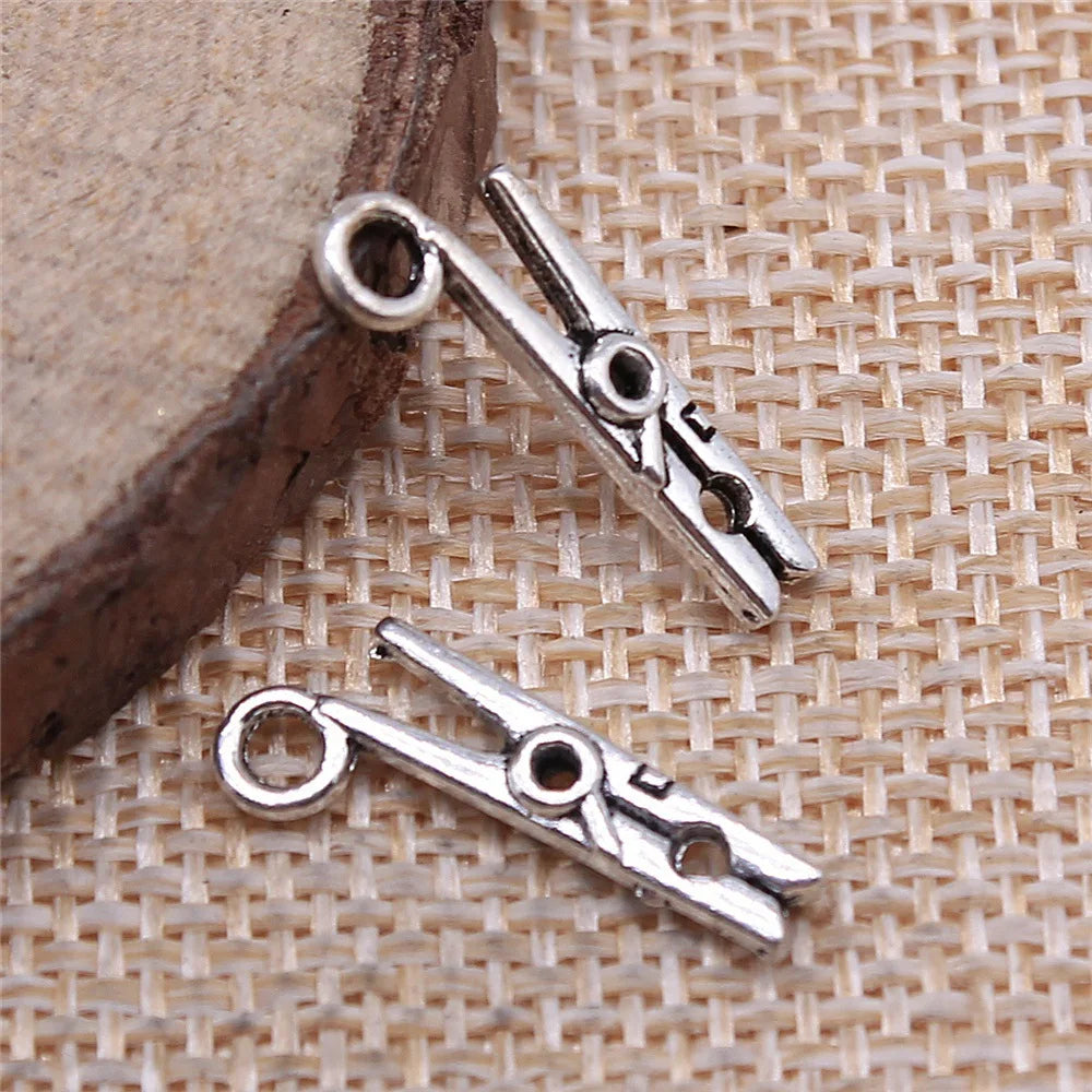 18x8mm 0.6g Antique Silver Zinc Alloy Clothespin Clip Charm Pendant for DIY Necklace Jewelry Making