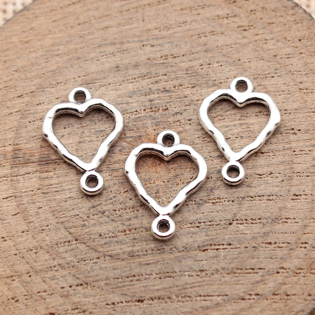 17x12mm 0.51g Antique Silver Zinc Alloy Hollow Hammered Heart Connector Charm for DIY Bracelet Making
