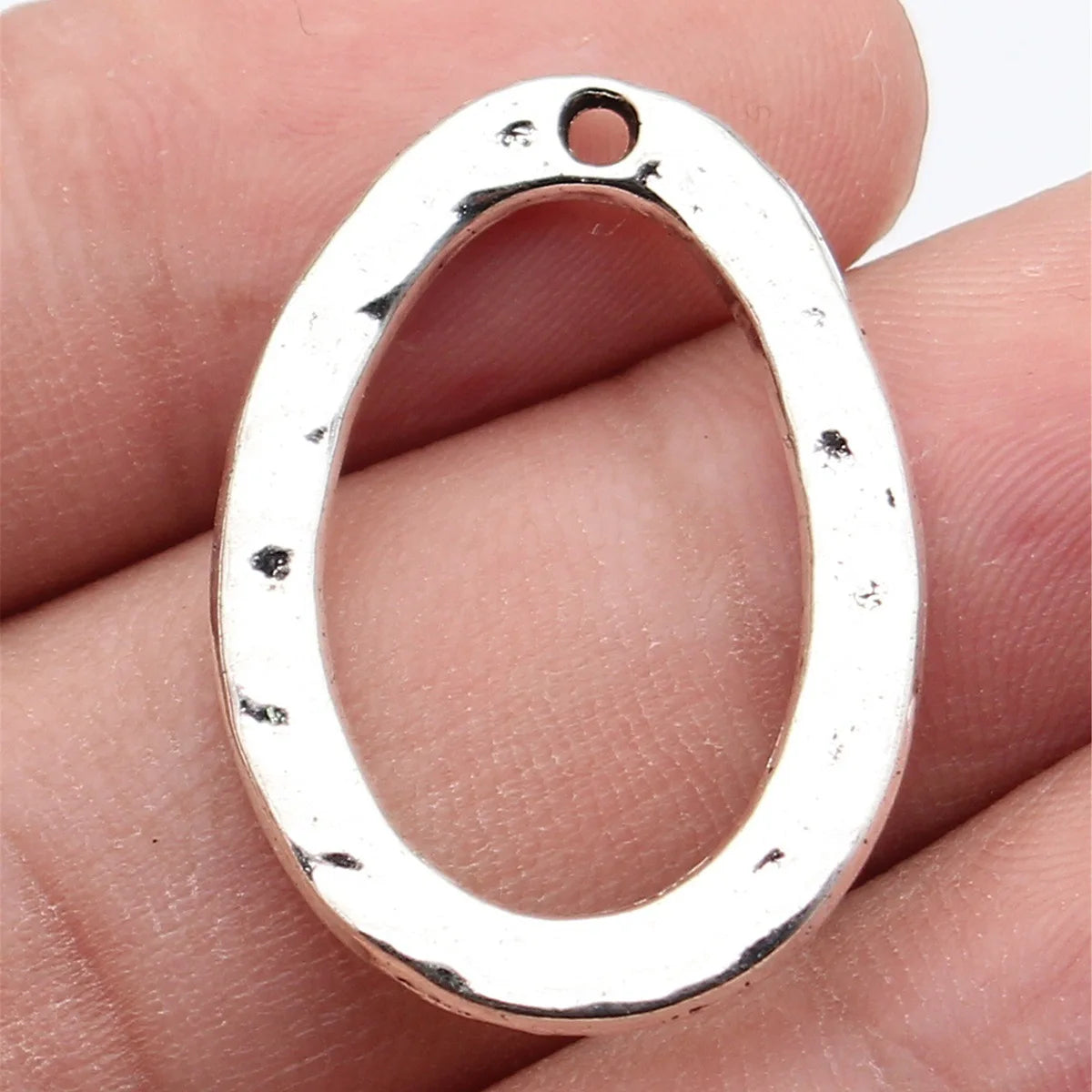 31x22mm 3.2g Multicolor Zinc Alloy Hammered Oval Ring Charm Pendant for DIY Necklace Jewelry Making
