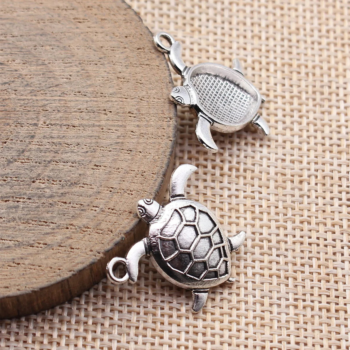23x21mm 1.9g Multicolor Zinc Alloy Sea Turtle Charm Pendant for DIY Necklace Bracelet Making
