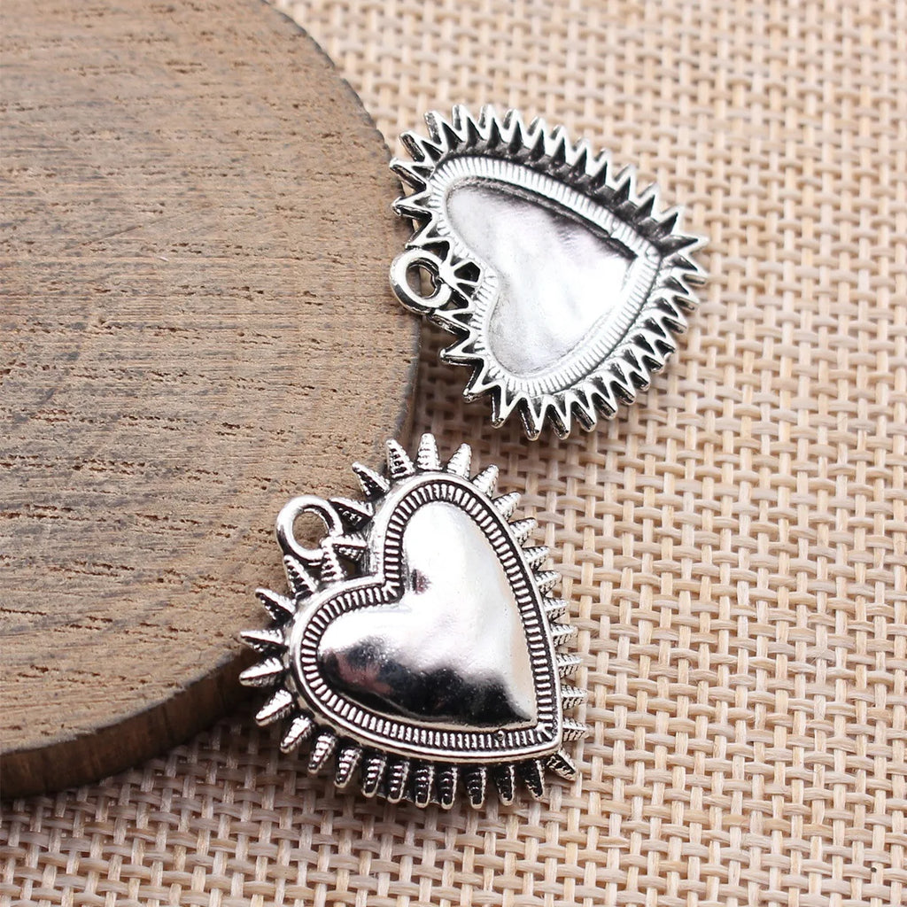 27x25mm 2.9g Antique Silver Zinc Alloy Thorn Heart Charm Pendant for DIY Necklace Bracelet Making