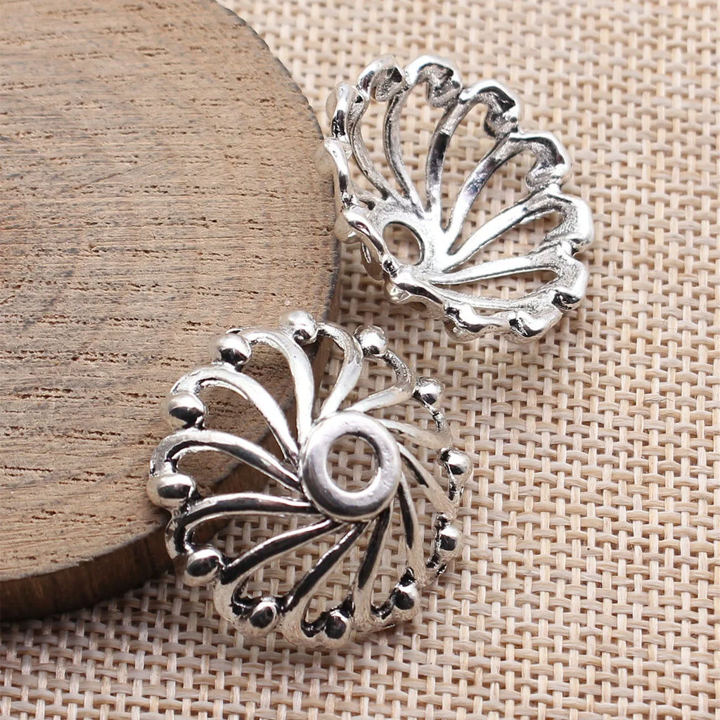 29x29x10mm 4.1g Antique Silver Zinc Alloy Hollow Flower Bead Cap Jewelry Findings for DIY Beadwork