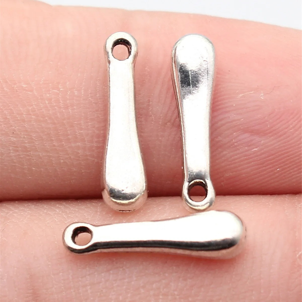 16x4.2x3.7mm 0.71g Antique Silver Zinc Alloy Water Drop Charm Pendant for Necklace Earring Making