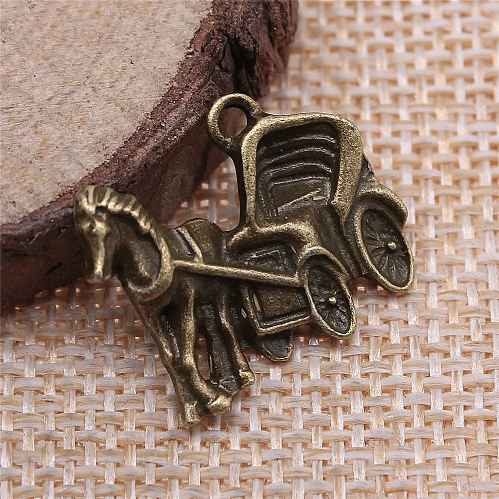 17x22mm 2.6g Antique Bronze Zinc Alloy Carriage Charm Pendant for DIY Vintage Jewelry Making