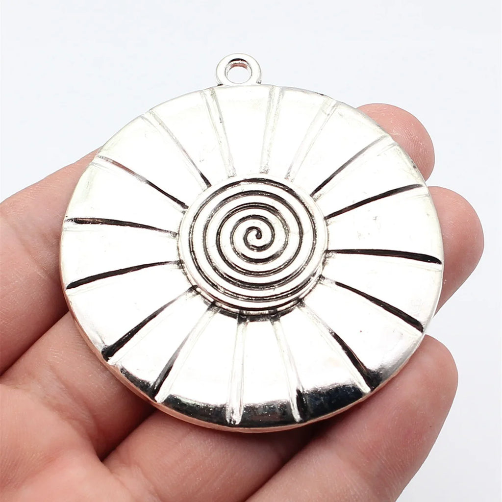 70x63mm 26.2g Antique Silver Zinc Alloy Swirl Round Disc Charm Pendant for DIY Statement Jewelry