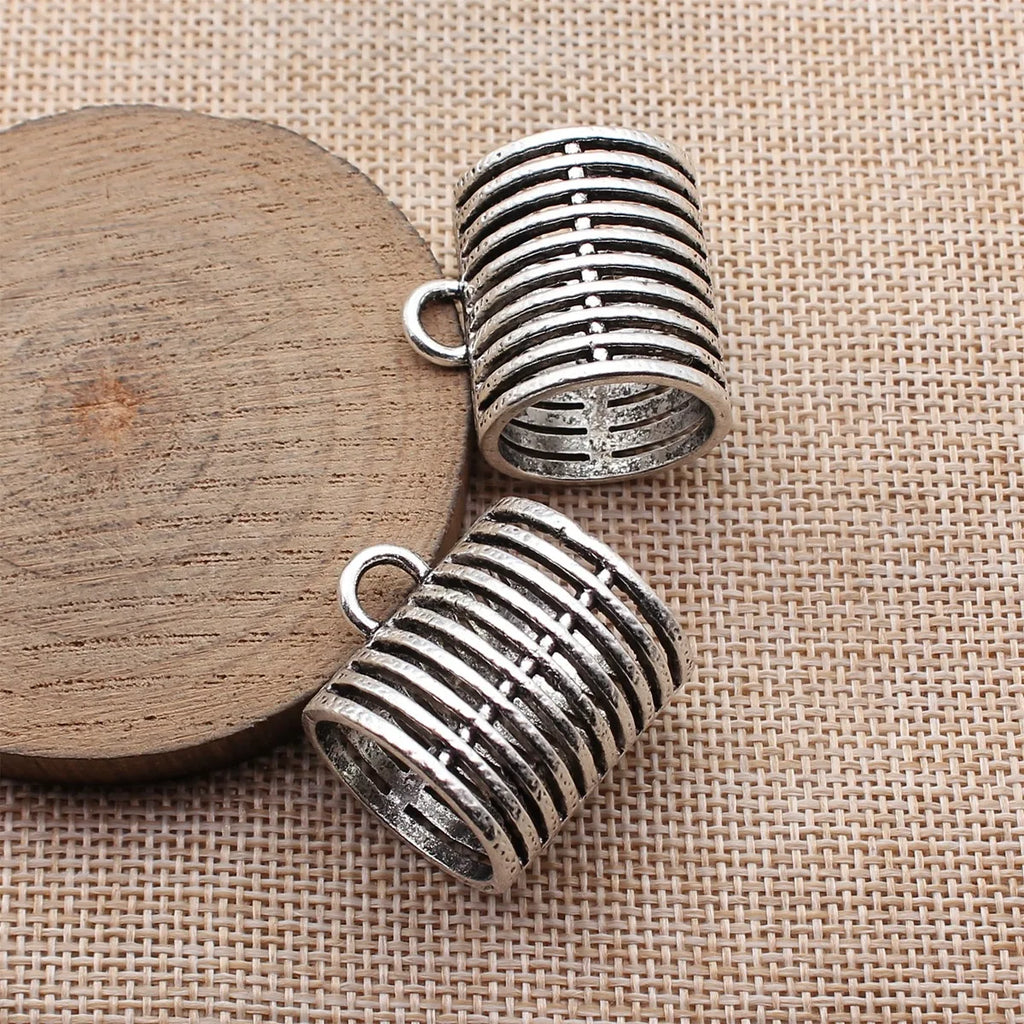 28x26x23mm 11.9g Antique Silver Zinc Alloy Retro Scarf Buckle Jewelry Finding for DIY Scarf Accessories