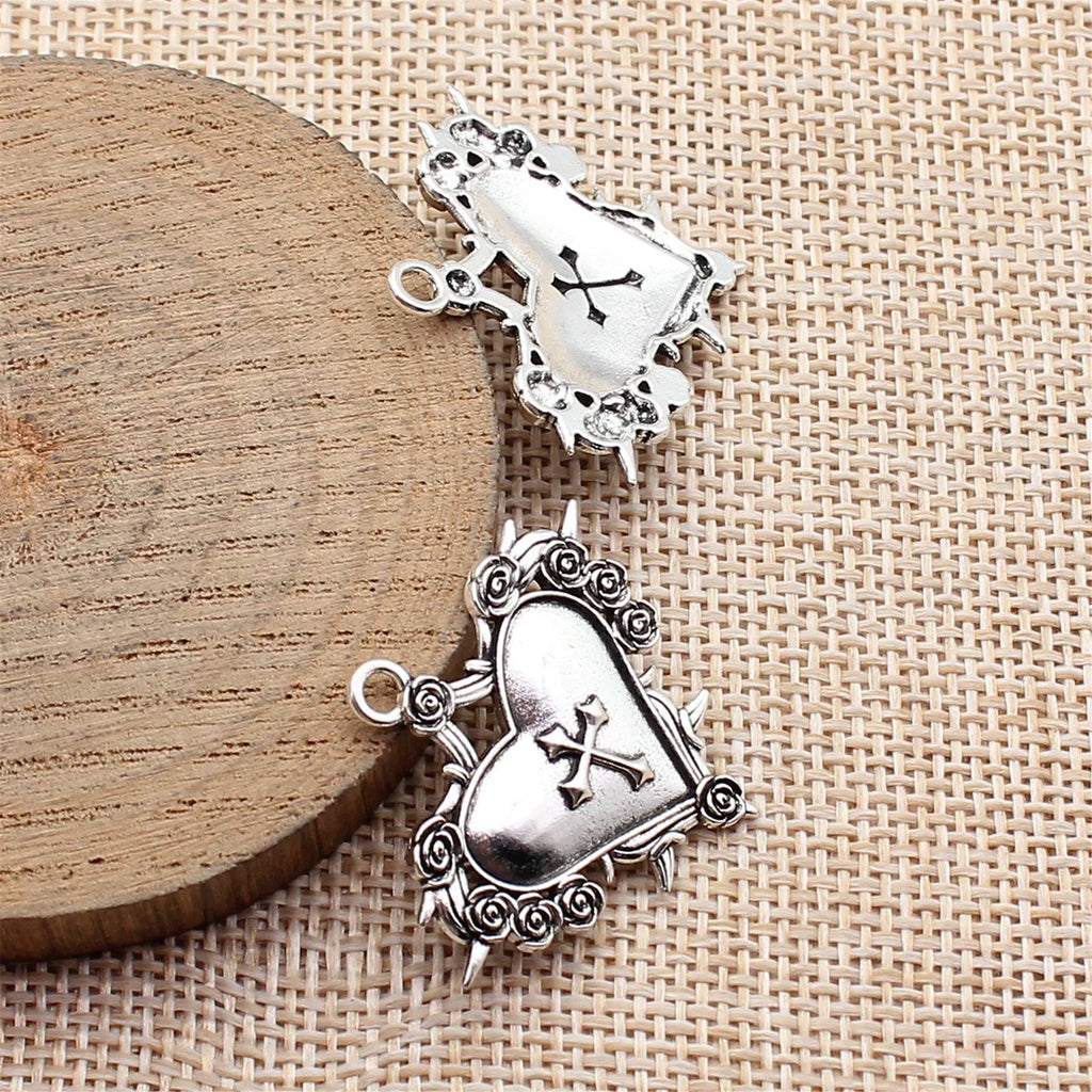 34x30mm 2.4g Antique Silver Zinc Alloy Gothic Cross Heart Charm Pendant for Necklace Bracelet DIY