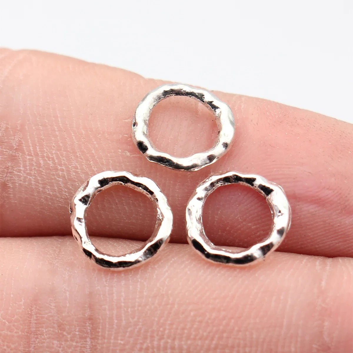 11x11mm 0.37g Antique Silver Zinc Alloy Hammered Round Ring Connector Charm for DIY Bracelet Jewelry