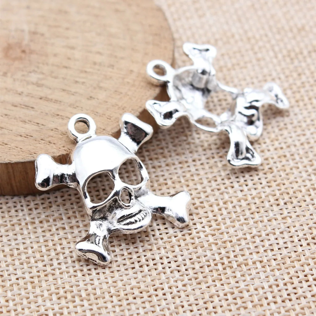 30x26mm 3.9g Antique Silver Zinc Alloy Skull Charm Pendant for DIY Bracelet Necklace Jewelry Making