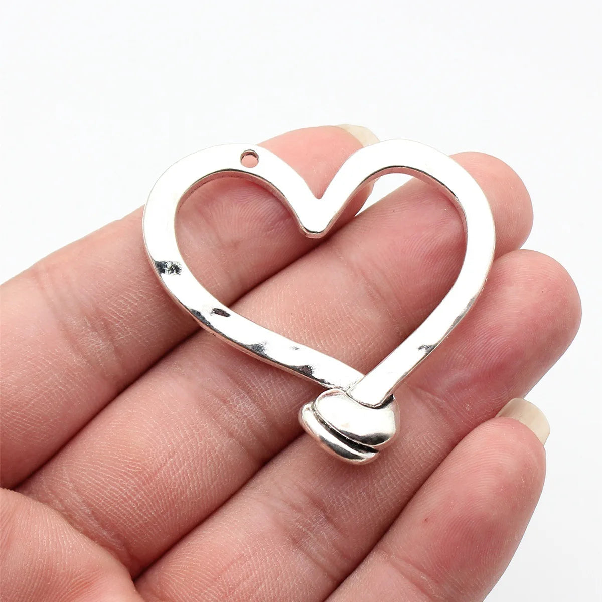 50x47mm 13.8g Antique Silver Zinc Alloy Hammered Nail Heart Charm Pendant for DIY Jewelry Making