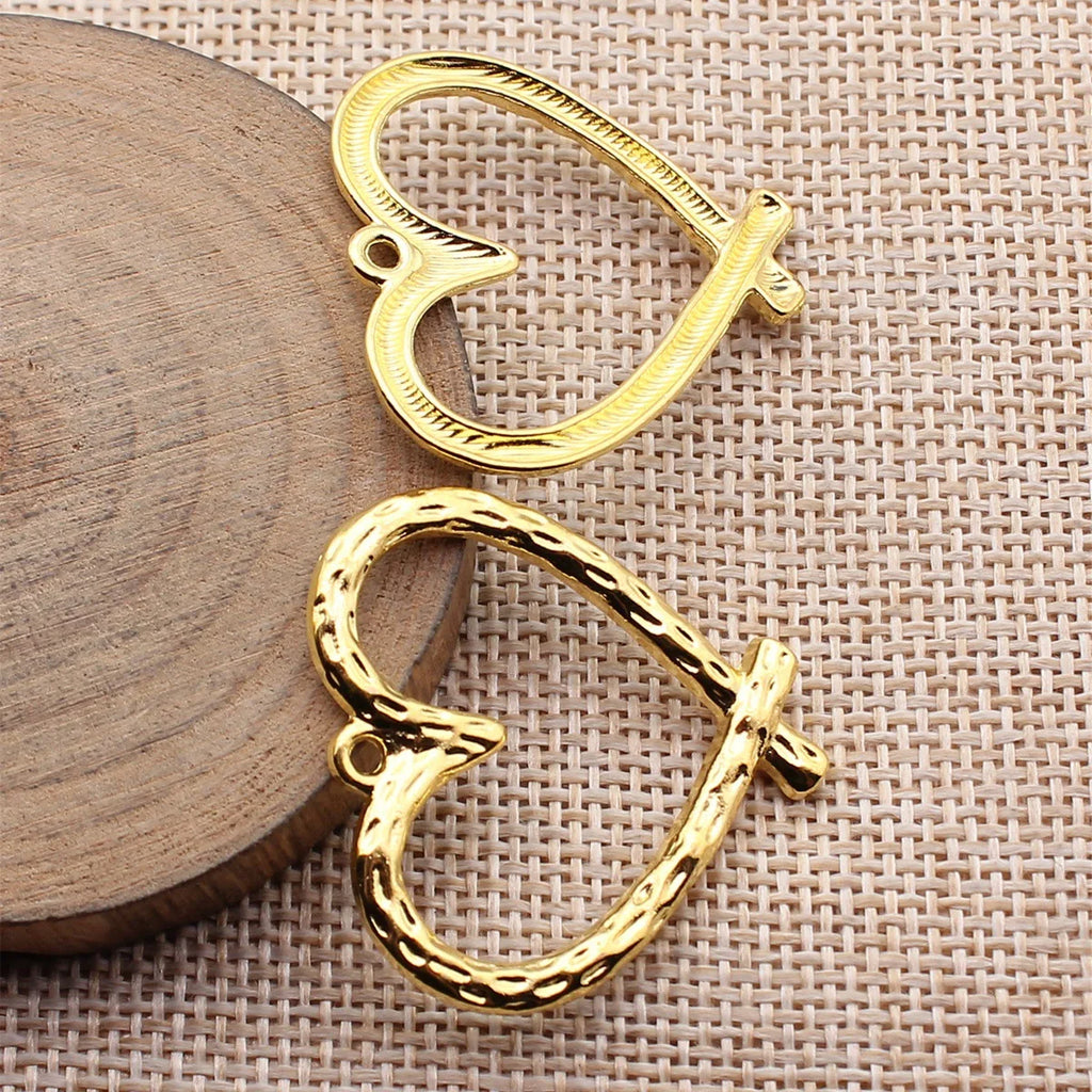 34x33mm 3.2g Bright Gold Zinc Alloy Vine Texture Heart Charm Pendant for Necklace Bracelet DIY Jewelry