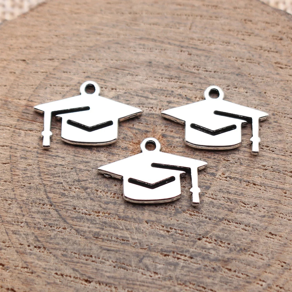 16x11mm 0.64g Antique Silver Zinc Alloy Graduation Cap Charm Pendant for DIY Necklace Bracelet Making