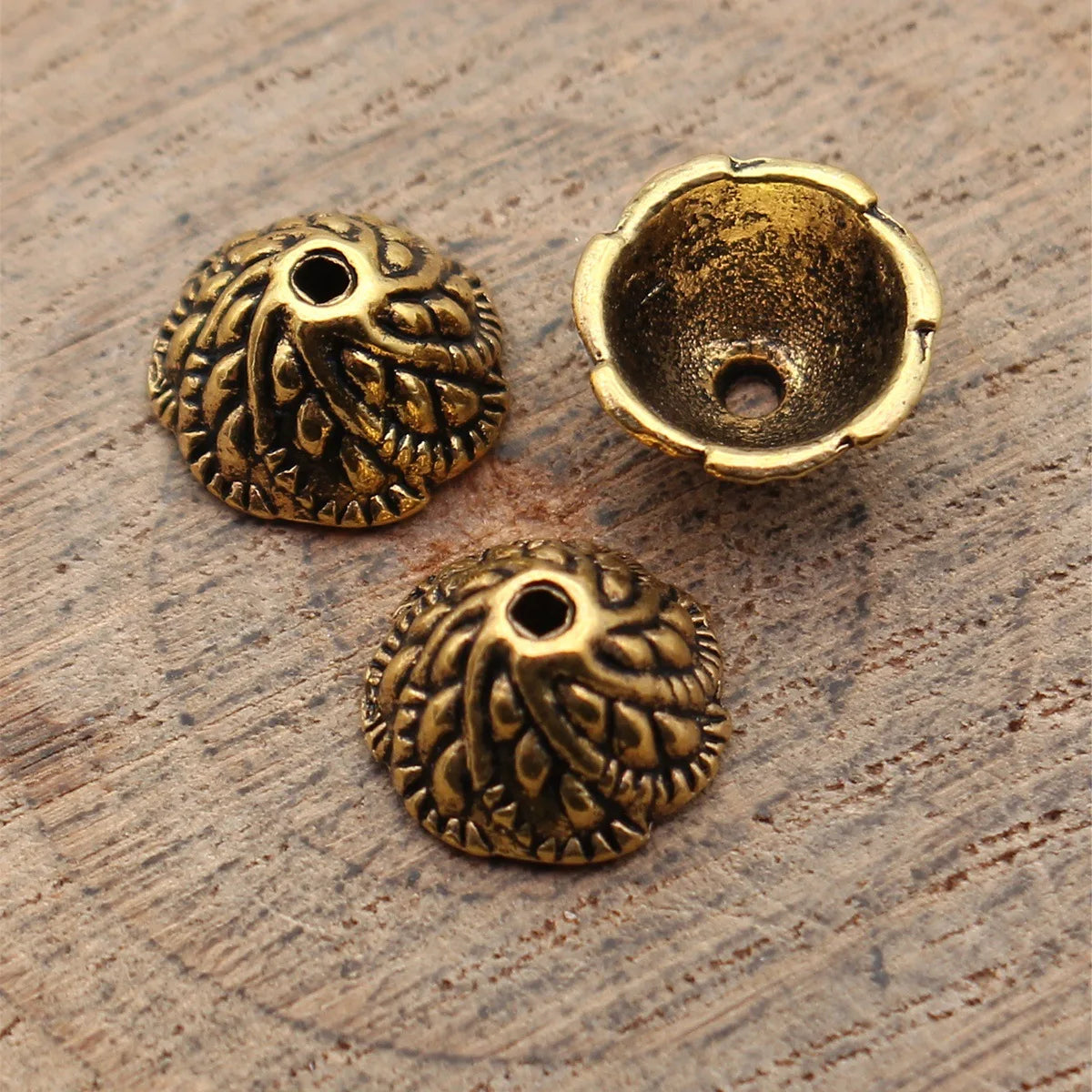 10x10x5.7mm 0.62g Zinc Alloy Flower Bead Caps Jewelry Findings for DIY Beadwork and Necklace Making