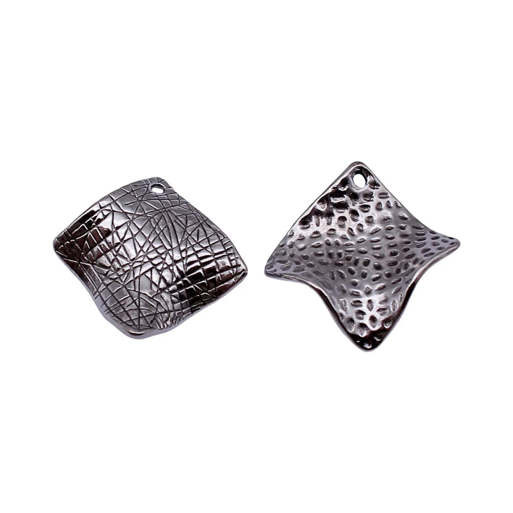 22x22mm 4.2g Multicolor Zinc Alloy Twisted Line Diamond Charm Pendant for DIY Necklace Bracelet Making