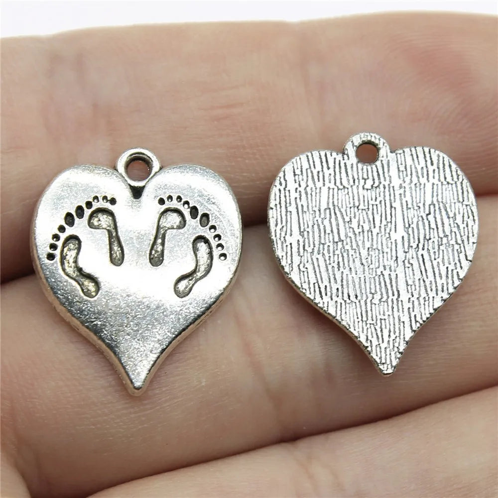 21x17mm 2.6g Multicolor Zinc Alloy Footprint Heart Charm Pendant for DIY Necklace Bracelet Making