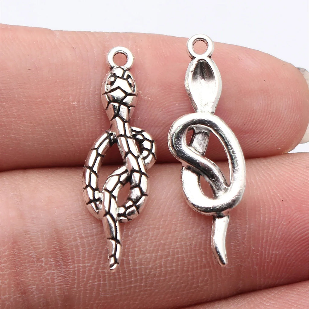 31x9.2mm 1.5g Antique Silver Zinc Alloy Scale Texture Snake Charm Pendant for DIY Jewelry Making