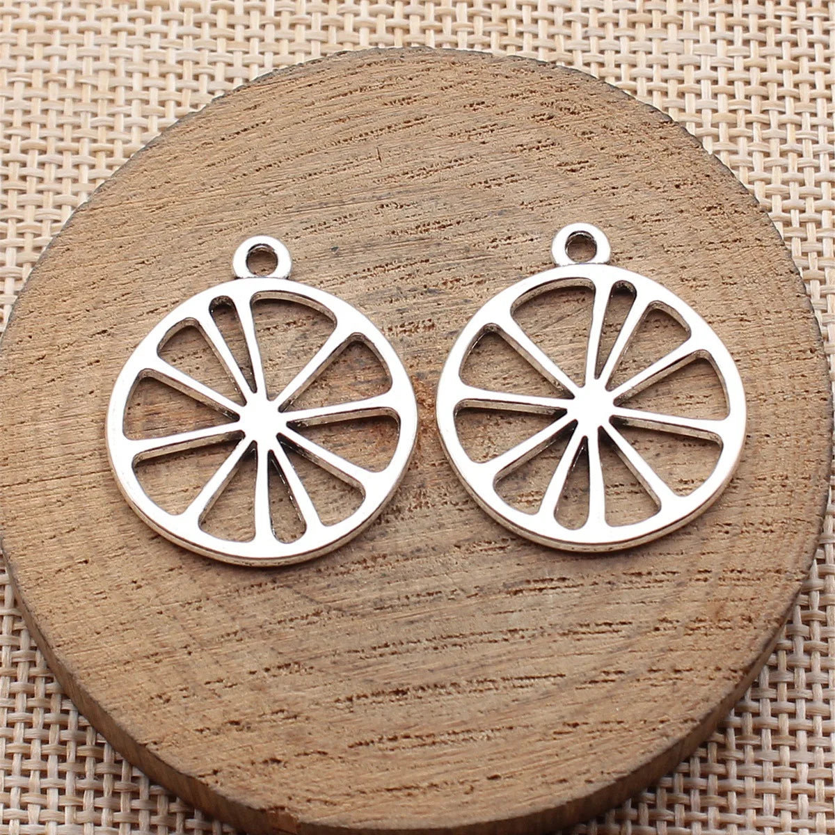 27x24mm 2.4g Multicolor Zinc Alloy Hollow Lemon Slice charm pendant for DIY bracelet necklace jewelry