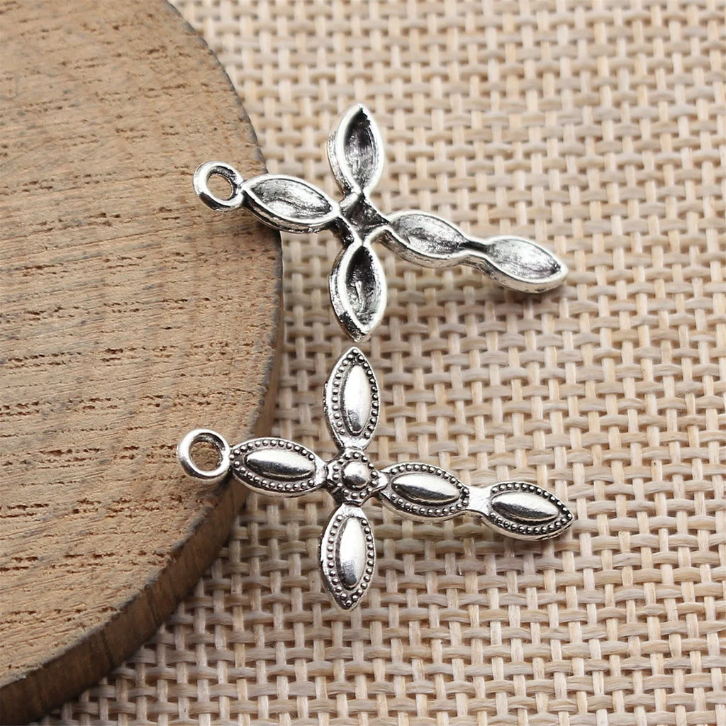 29x18mm 1g Antique Silver Zinc Alloy Cross Charm Pendant for Necklace Bracelet Making
