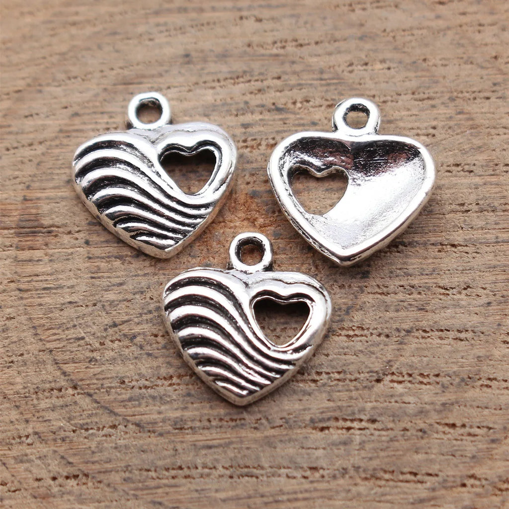13x13mm 0.82g Antique Silver Tone Zinc Alloy Wavy Heart Charm Pendant for DIY Bracelet Making