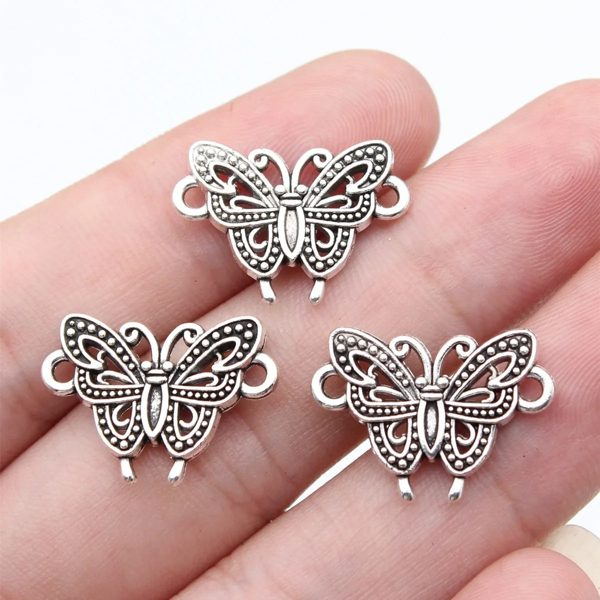 20x14mm 1.7g Antique Silver Zinc Alloy Butterfly Connector Charm for DIY Bracelet Earring Jewelry