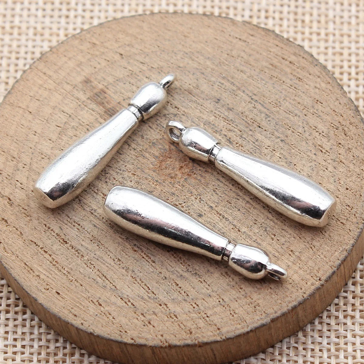 32x7mm 4.6g Antique Silver Zinc Alloy Bowling Pin Charm Pendant for DIY Necklace Bracelet Making