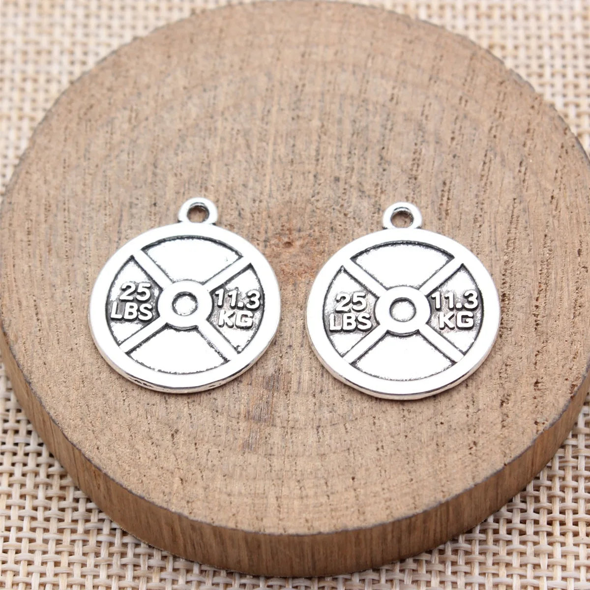 23x20mm 1.6g Multicolor Zinc Alloy Weight Plate Charm Pendant for Fitness Jewelry Making