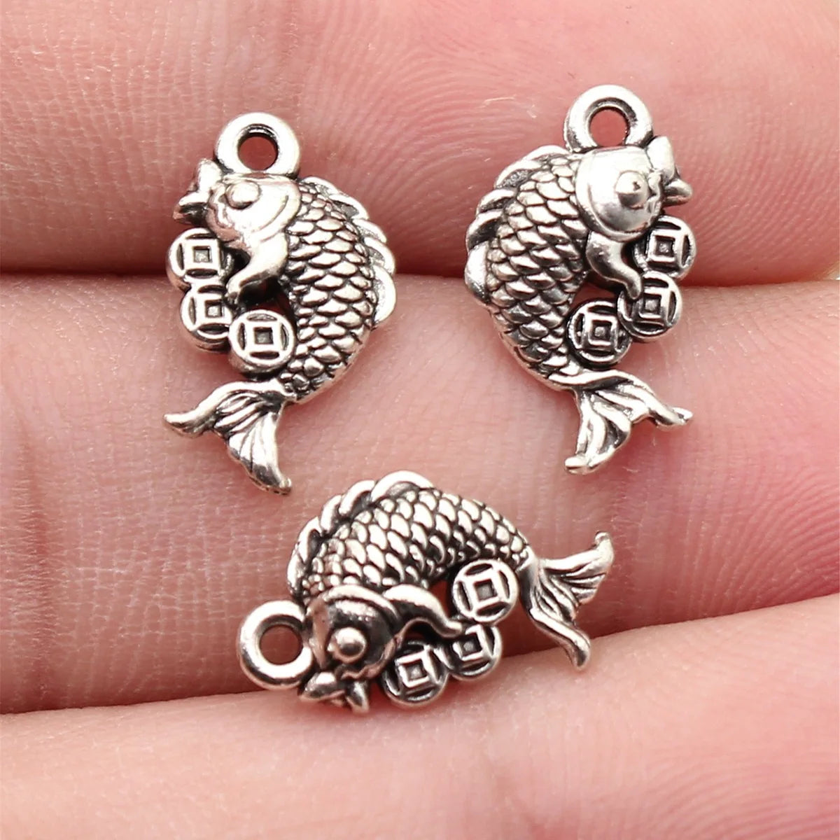 16x9.6mm 1.1g Antique Silver Zinc Alloy Chinese Coin Goldfish Charm Pendant for DIY Jewelry Making
