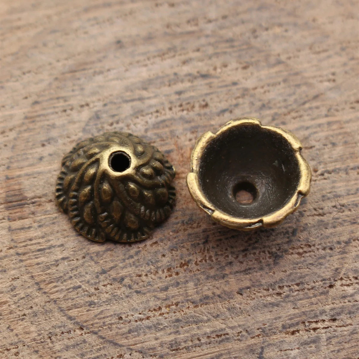 10x10x5.7mm 0.62g Zinc Alloy Flower Bead Caps Jewelry Findings for DIY Beadwork and Necklace Making