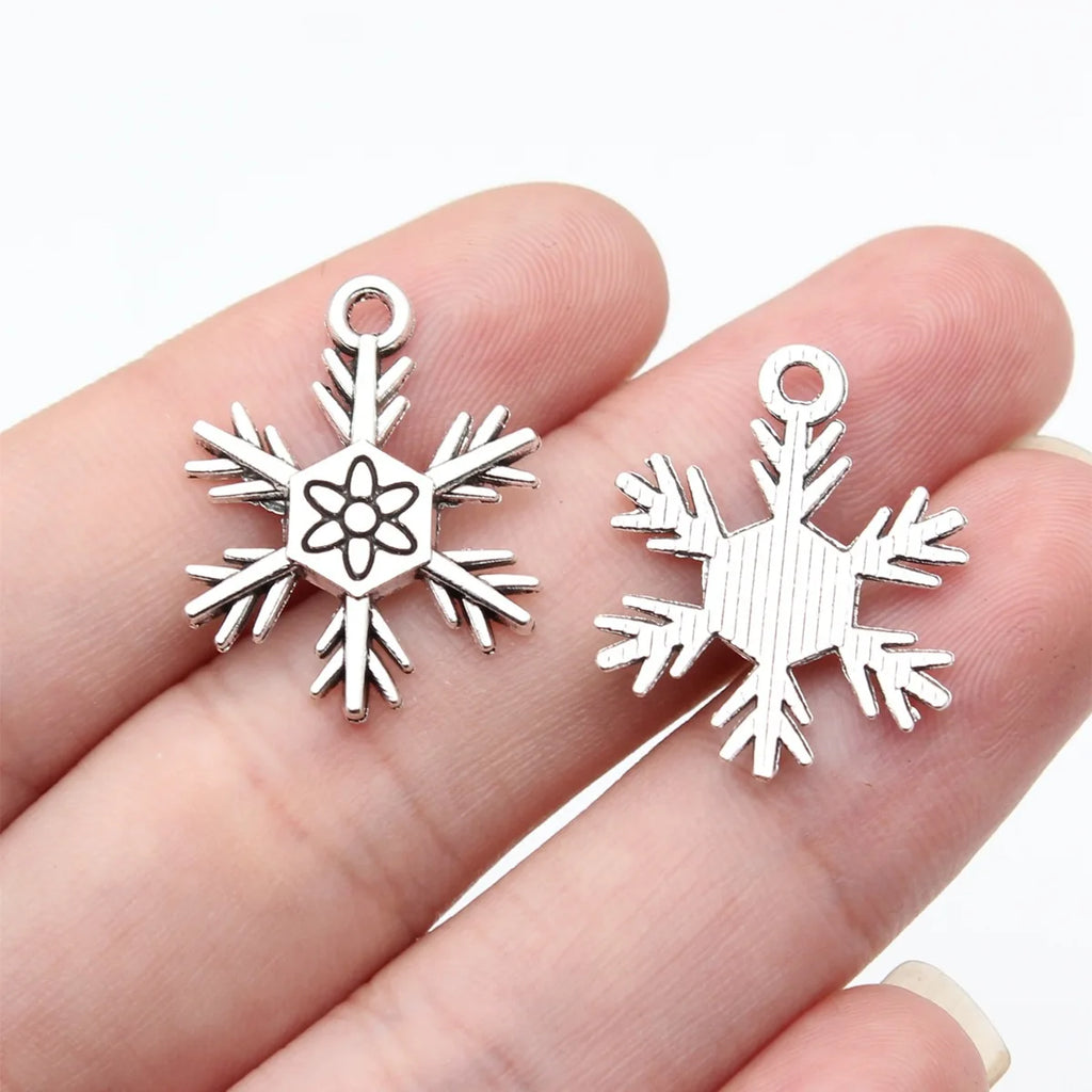 24x18mm 1.25g Antique Silver Zinc Alloy Snowflake Charm Pendant for DIY Winter Jewelry Making