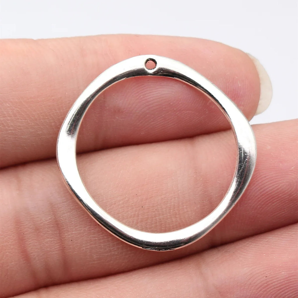 30x29mm 1.6g Multicolor Zinc Alloy Hollow Geometric Circle Ring Charm Pendant for DIY Necklace Earring Making