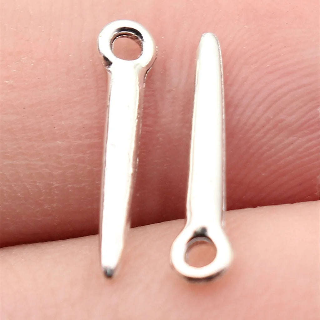 16x3.5x1.9mm 0.22g Antique Silver Zinc Alloy Awl Spike Charm Pendant for DIY Punk Jewelry Making