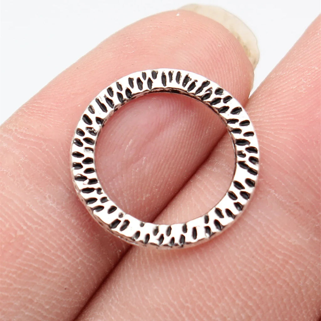 19x19mm 0.9g Antique Silver Zinc Alloy Pitted Round Ring Connector Charm for Necklace Bracelet Making