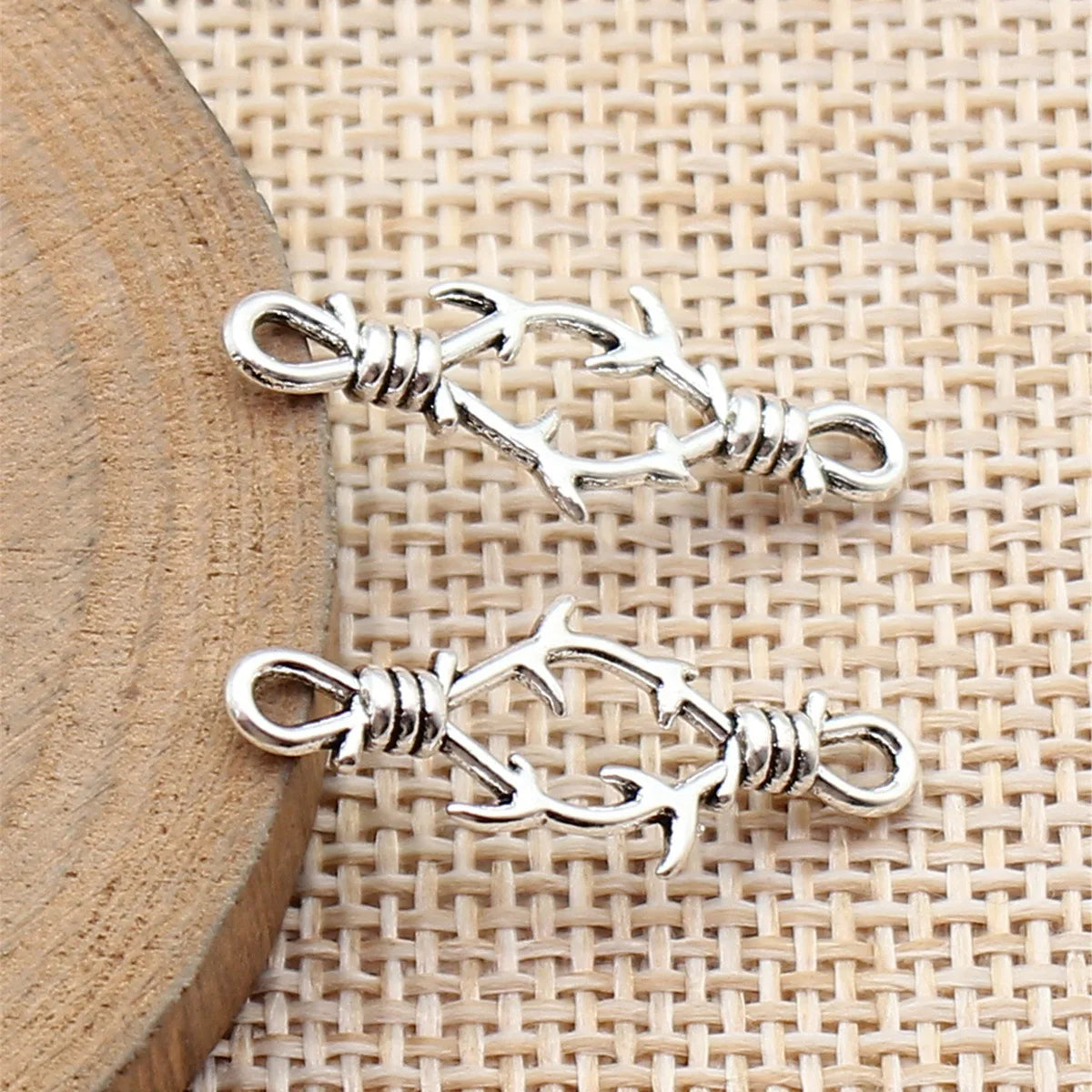 27x10mm 0.74g Antique Silver Zinc Alloy Thorn Connector Charm for DIY Bracelet and Necklace Making