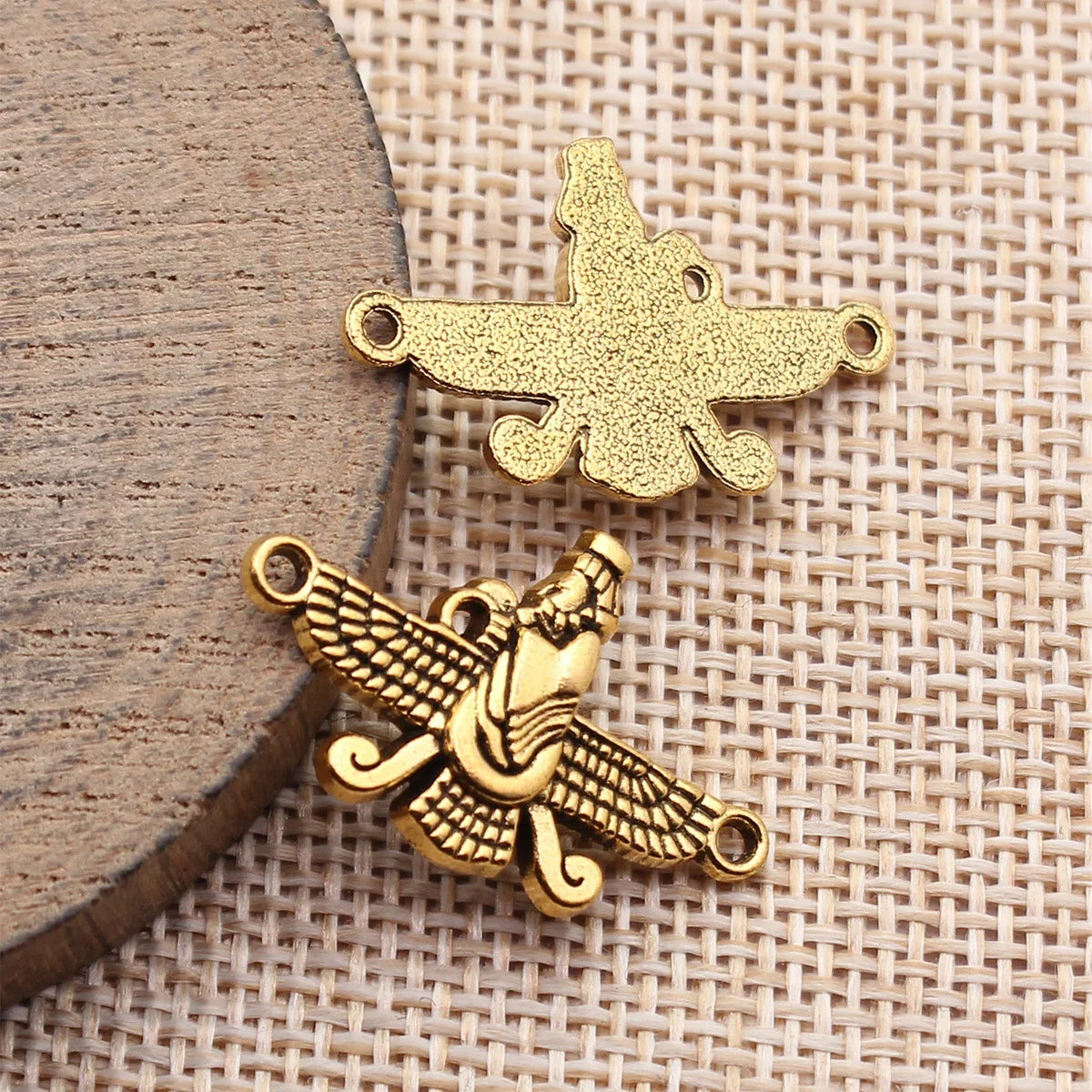 28x17mm 2.2g Multicolor Zinc Alloy Faravahar Connector Charm for Bracelet Necklace Jewelry Making