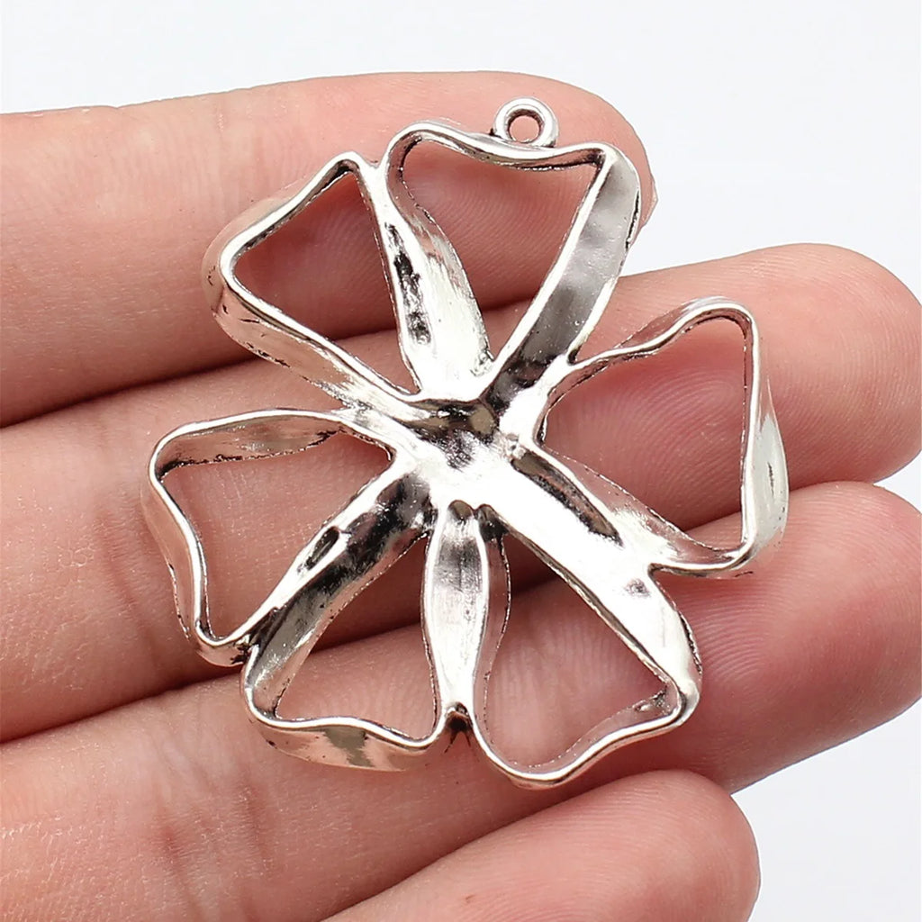 46x43mm 8.4g Antique Silver Zinc Alloy Openwork Geometric Flower Hollow Charm Pendant for DIY Jewelry Making