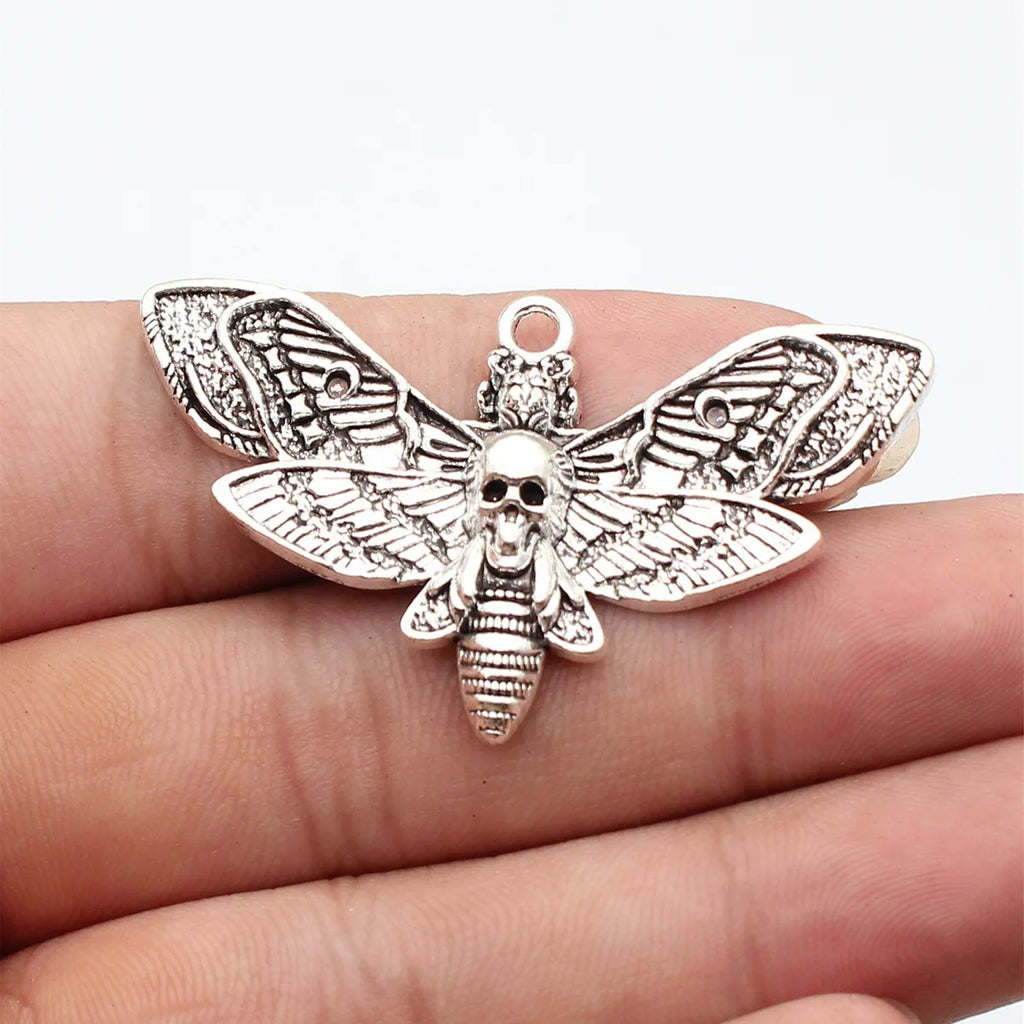 53x31mm 7.1g Multicolor Zinc Alloy Skull Moth charm pendant for DIY gothic jewelry making