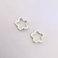 Five Petal Flower Outline Connector Rings In Three Tones view 8